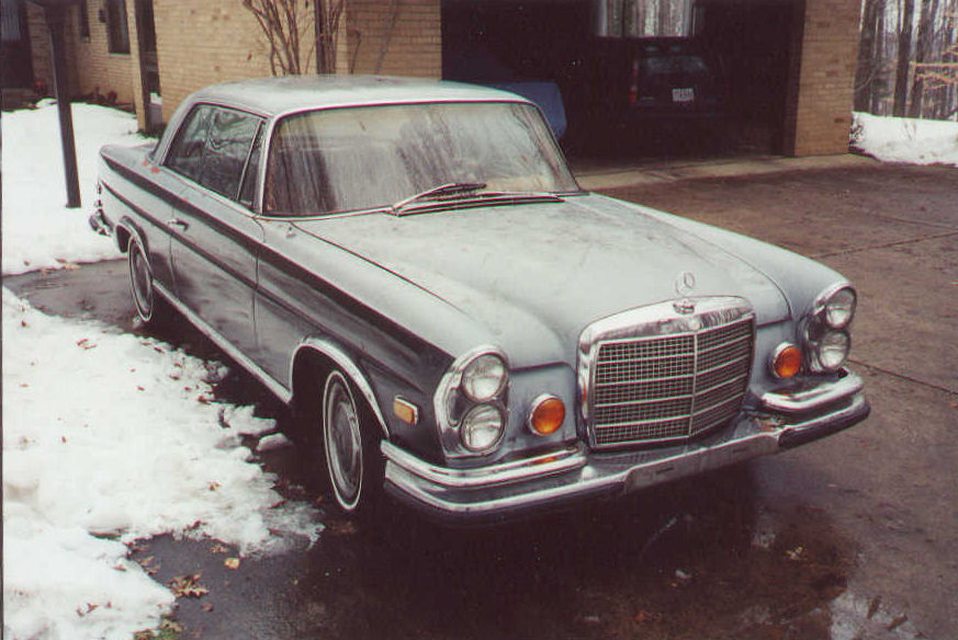 1966 Mercedes 250 Coupe
