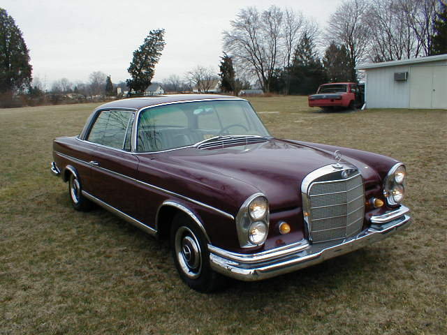 1965 Mercedes Benz 300SE Cupe