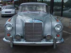 1959 Mercedes 220S Coupe